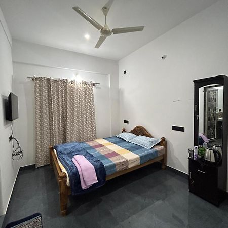 Travel Inn Mysore Vanivilasa Puram Esterno foto